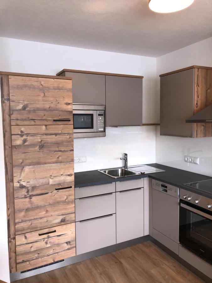 Ferienappartements Heinzle - Ihr Ferienresort Sankt Jakob in Defereggen Bagian luar foto